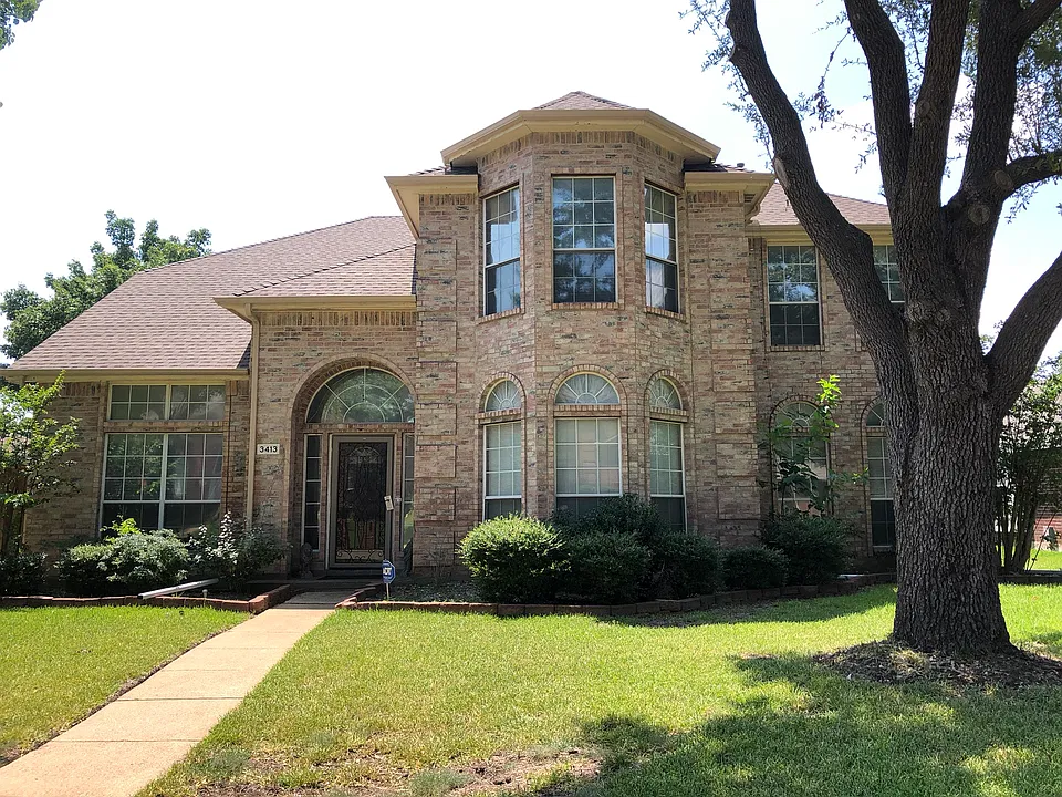 3413 Waltham Dr