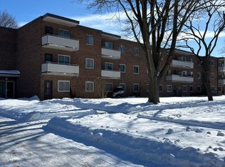 31 Parkside Dr S #109, Saint Thomas, ON