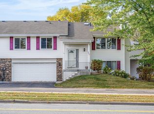 3802 Laurel Ct, Eagan, MN 55122