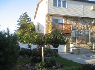 153 Cedar Grove Ct, Staten Island, NY 10306