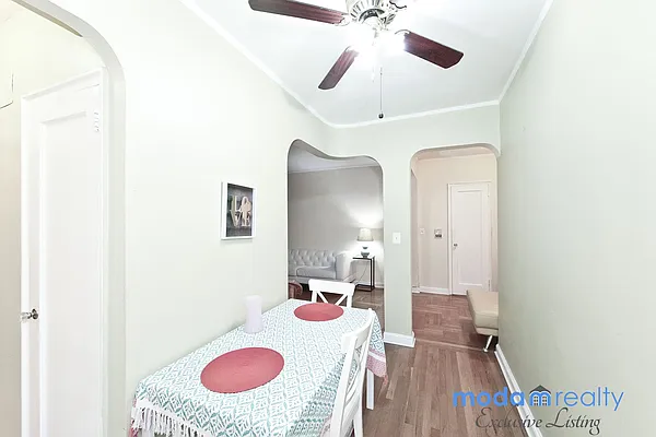 Sold by Moda Realty | media 12