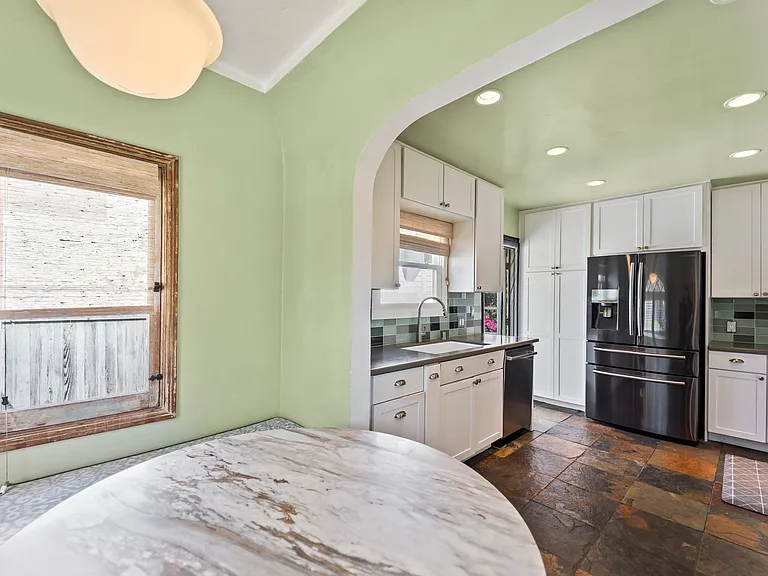 10342 Keswick Ave — Photo 5
