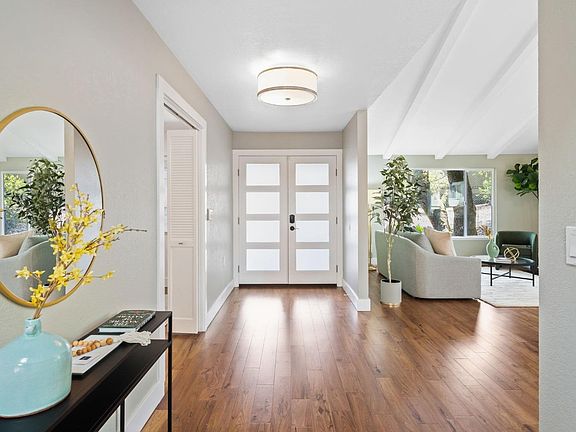 2nd image of 6465 Meadowridge Drive