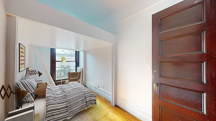 Rented by Bond New York | media 2