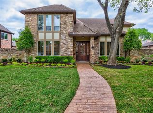 15818 River Roads Dr, Houston, TX 77079
