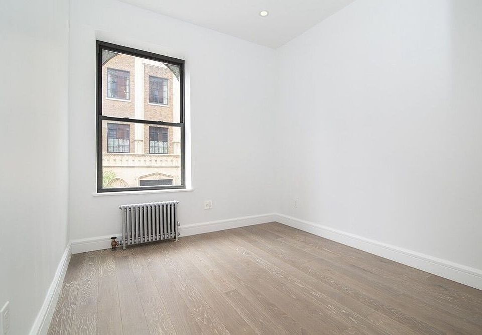 1st image of 138 Ludlow St APT 5