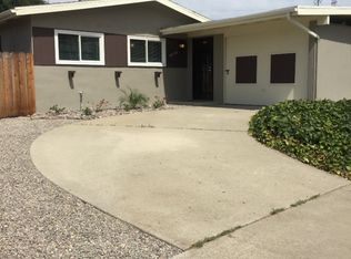 4858 Chateau Dr, San Diego, CA 92117