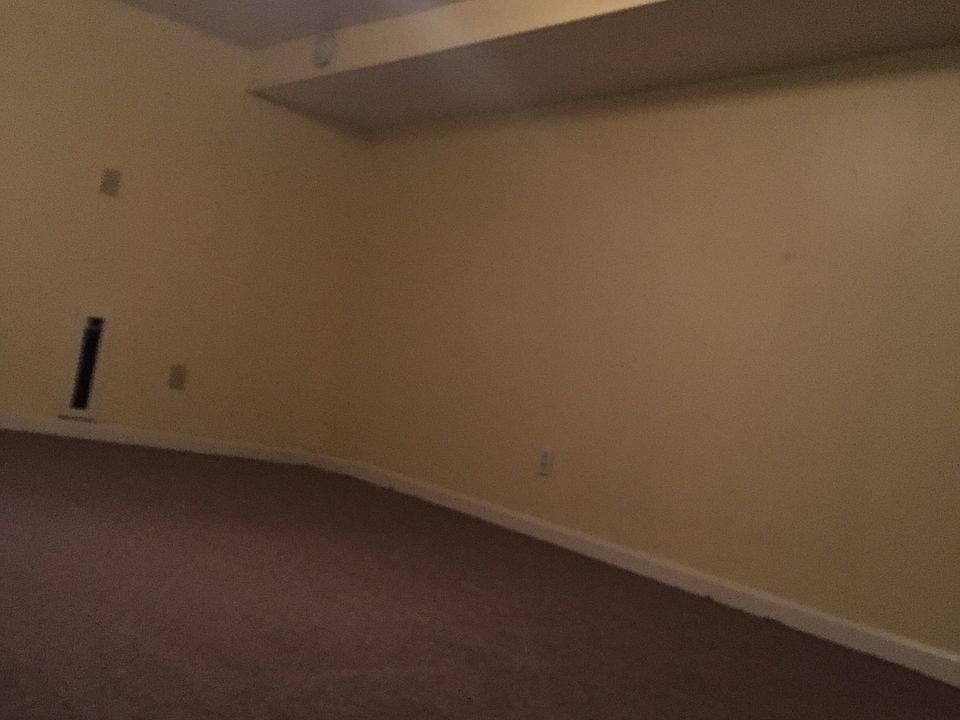 2nd image of 257 4th St