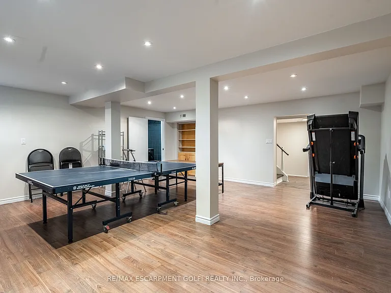 273 Riverview Blvd — Photo 25