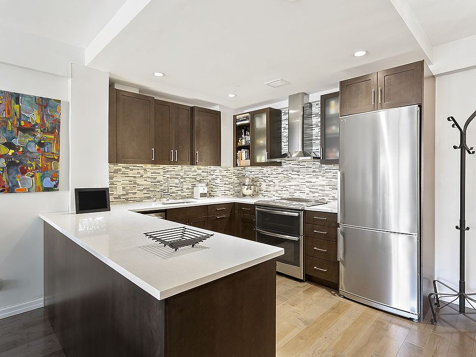 1st image of 2 Tudor City Pl APT 9FN