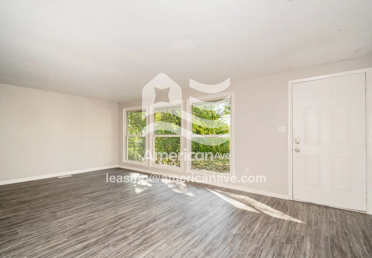 3 bed, 1.0 bath, 1283 sqft, $1,425 — Photo 4