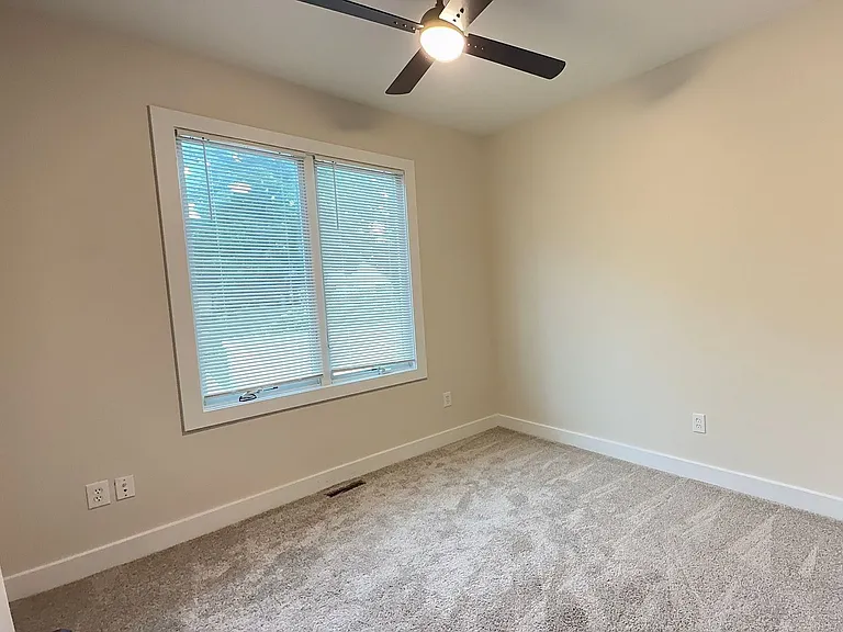 1218 W 26th St — Photo 14