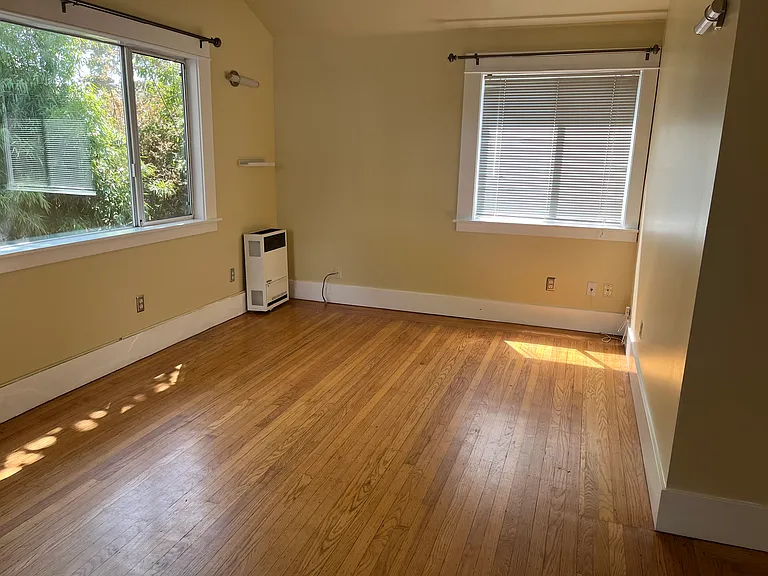 1415 Alcatraz Ave #A — Photo 5
