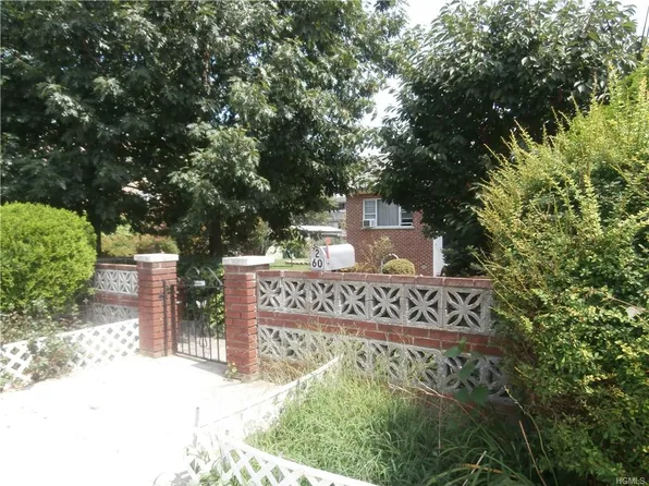 260 Graff Ave, Bronx, NY 10465