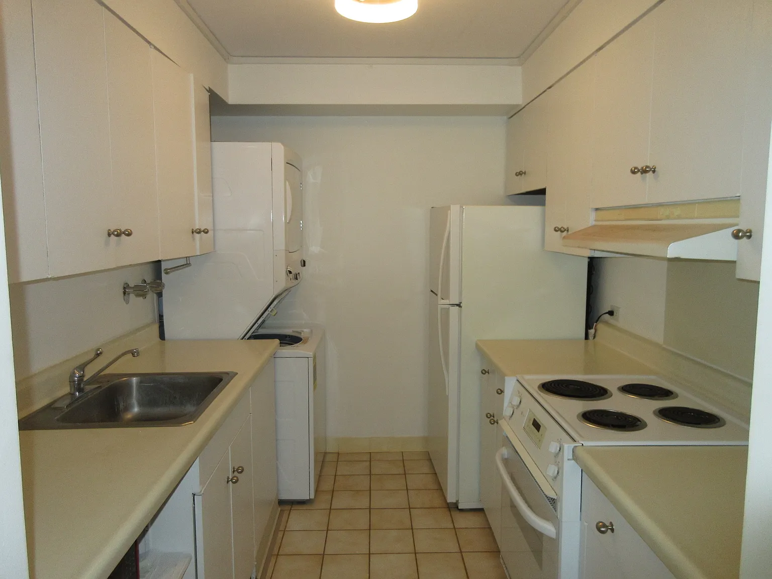 1 bed, 682 sqft, $2,200 — Photo 4