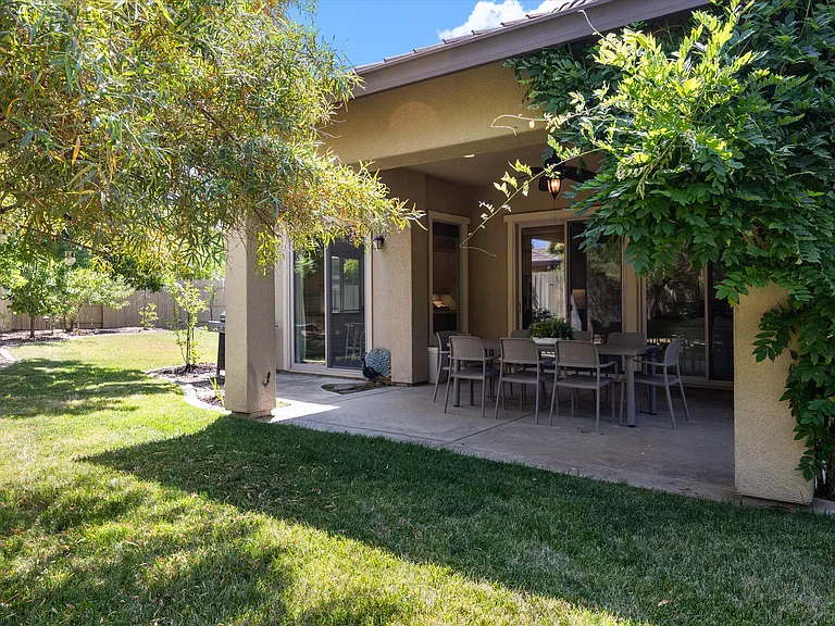 4382 Malana Way — Photo 33