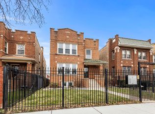 3722 N Sawyer Ave, Chicago, IL 60618