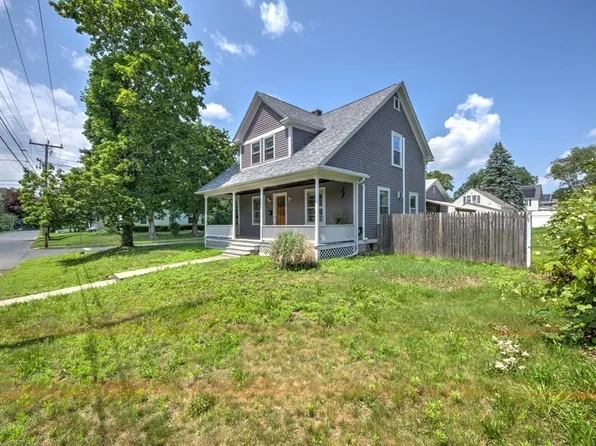 91 Norwood St, Greenfield, MA 01301