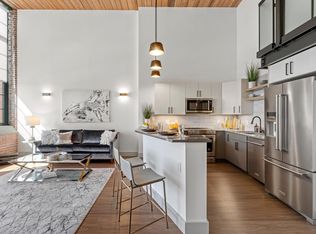 210 Merrimack St #638E, Lawrence, MA 01843