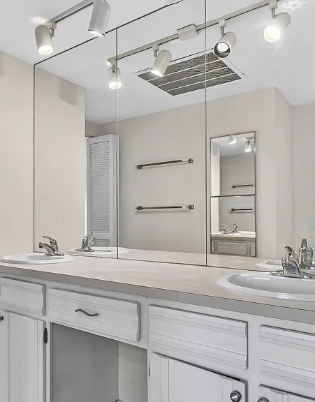 500 Mohawk Dr #409 — Photo 11