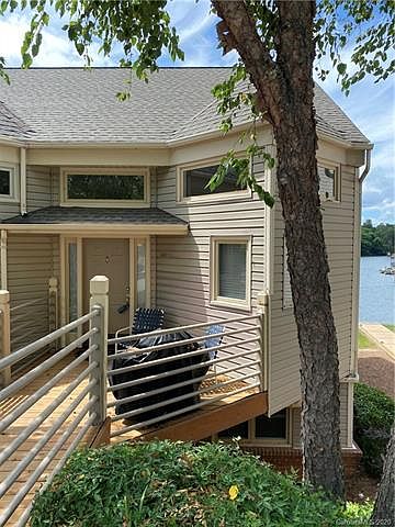 1st image of 14511 Waterside Dr #E