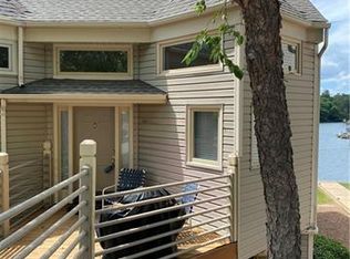 14511 Waterside Dr #E, Charlotte, NC 28278