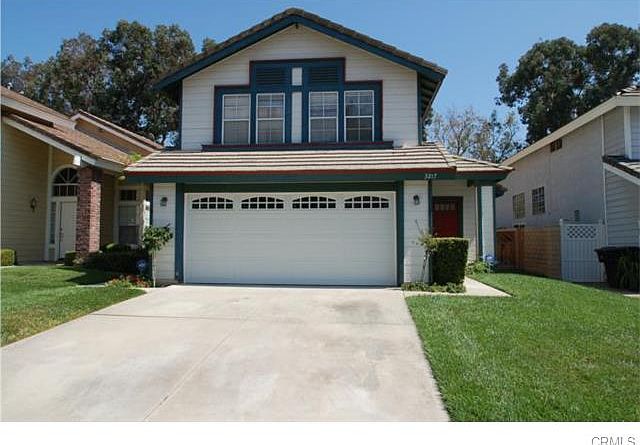 1st image of 3217 Oakridge Dr
