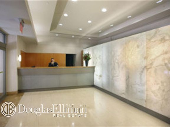 5th image of 1500 Lexington Ave APT 3K