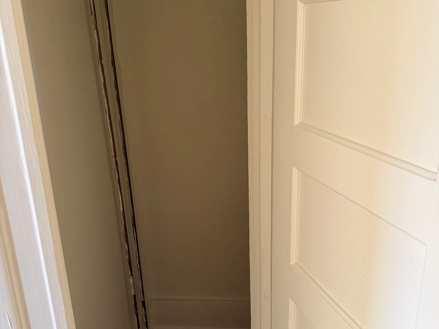 2 bed, 725 sqft, $1,405 — Photo 2