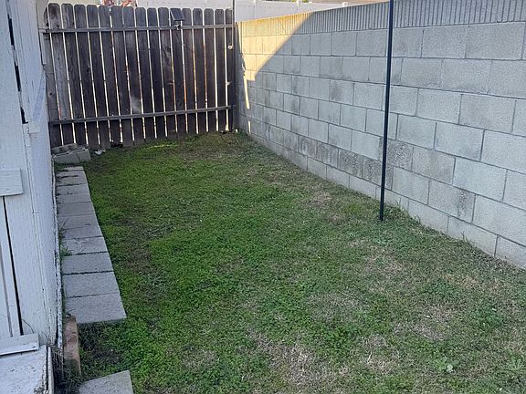 4th image of 1731 Martina Ave #1/2