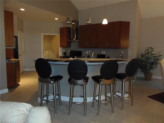 5th image of 4300-15C Westford Pl