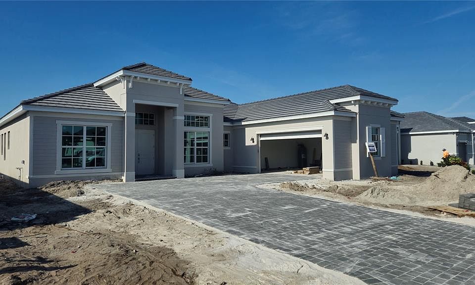 1st image of 12735 Wellen Golf St