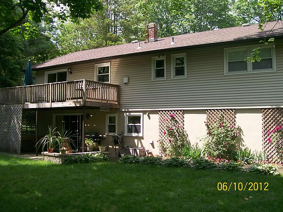2nd image of 771 Tiffany Ave