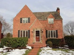 497 Willow Dr, Pittsburgh, PA 15243