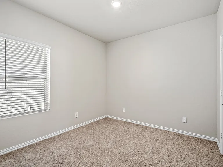 3300 Sedge Grass Dr — Photo 17