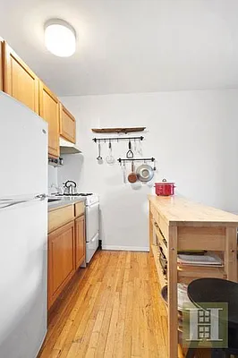 Rented by Halstead Real Estate | media 20