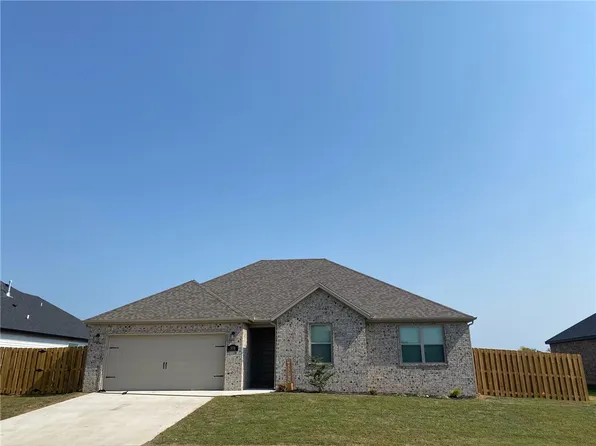 316 Marsanne St, Lowell, AR 72745