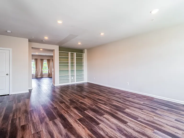 5650 Lanteen St — Photo 3