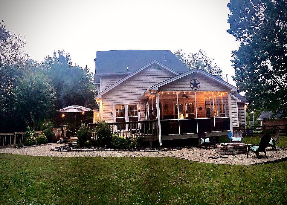 1st image of 1468 Freedom Ct