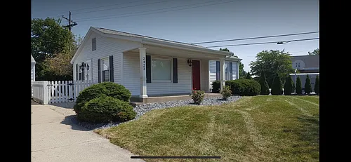 2422 Sycamore Ln Photo 1