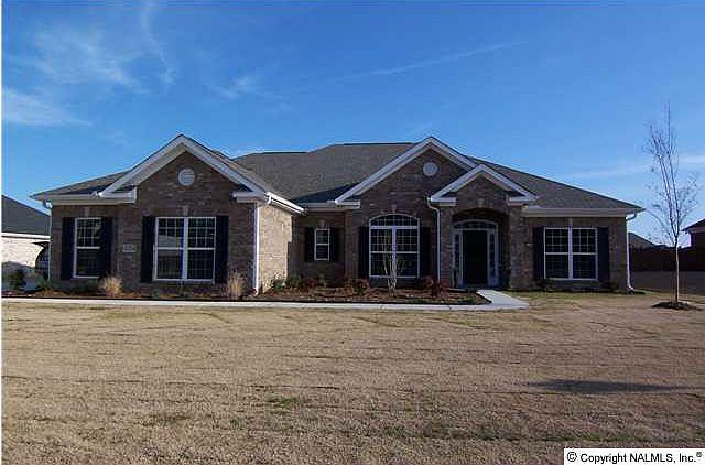1st image of 4704 Autumn Dusk Dr
