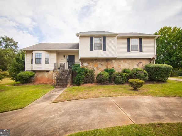 4070 Glad Morning Dr, Atlanta, GA 30349