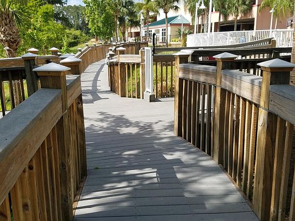 Board walk to lake