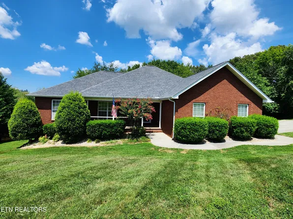 191 Portland Dr, Lenoir City, TN 37771