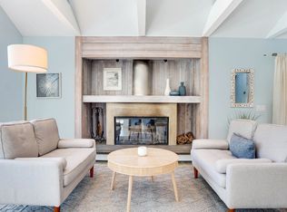 19 4th St, East Hampton, NY 11937