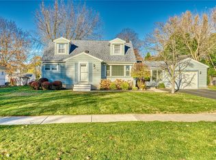 28 Knob Rd, Rochester, NY 14626