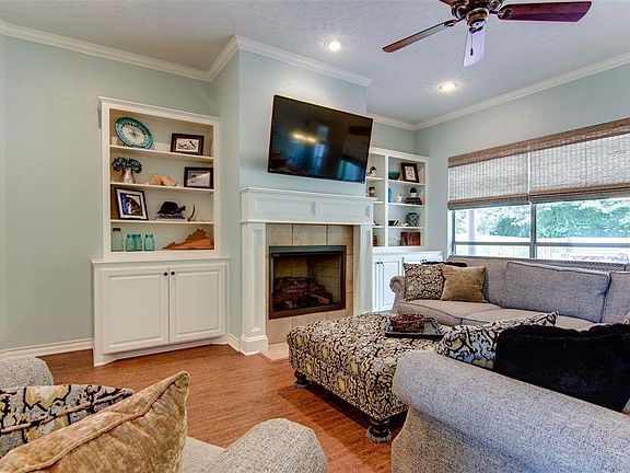 4th image of 7308 Palisades Dr