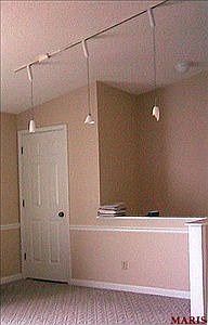 1st image of 1407 Bobolink Pl