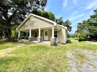 2713 SE Chavies Rd, Fort Payne, AL 35968