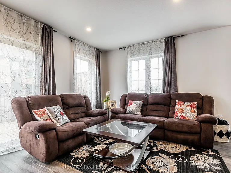 1 Mill St W #1 — Photo 10